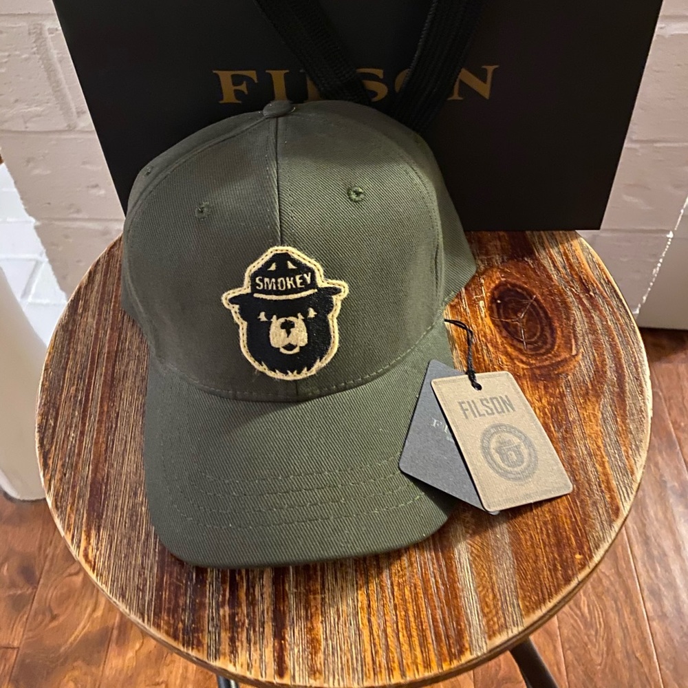Filson Smokey the Bear Hat. Brand new with tags! - Picture 3 of 5